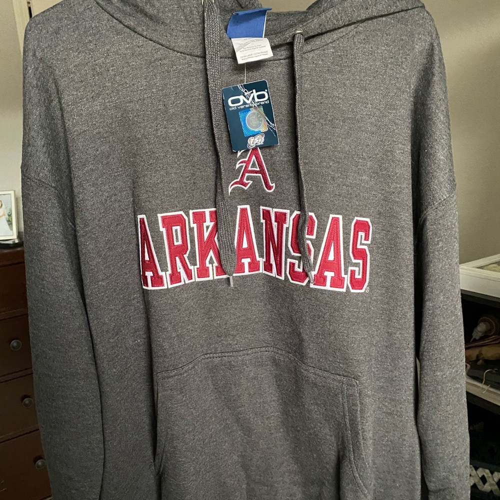 NWT Arkansas Men’s XL hoodie
